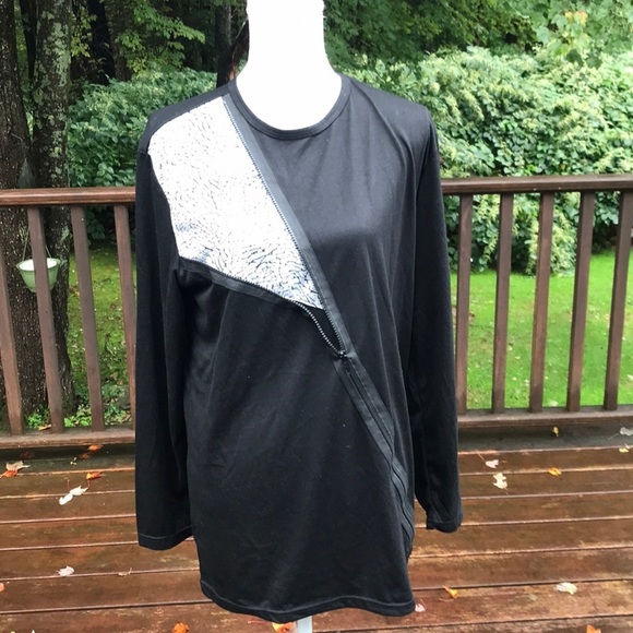 Rocawear Tops - NWT! ROCAWEAR Black with Grey size M long sleeve top